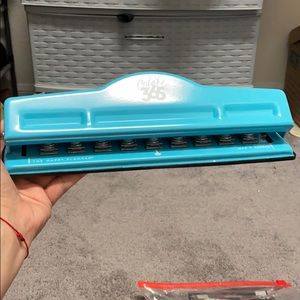 The Happy Planner Hole Puncher